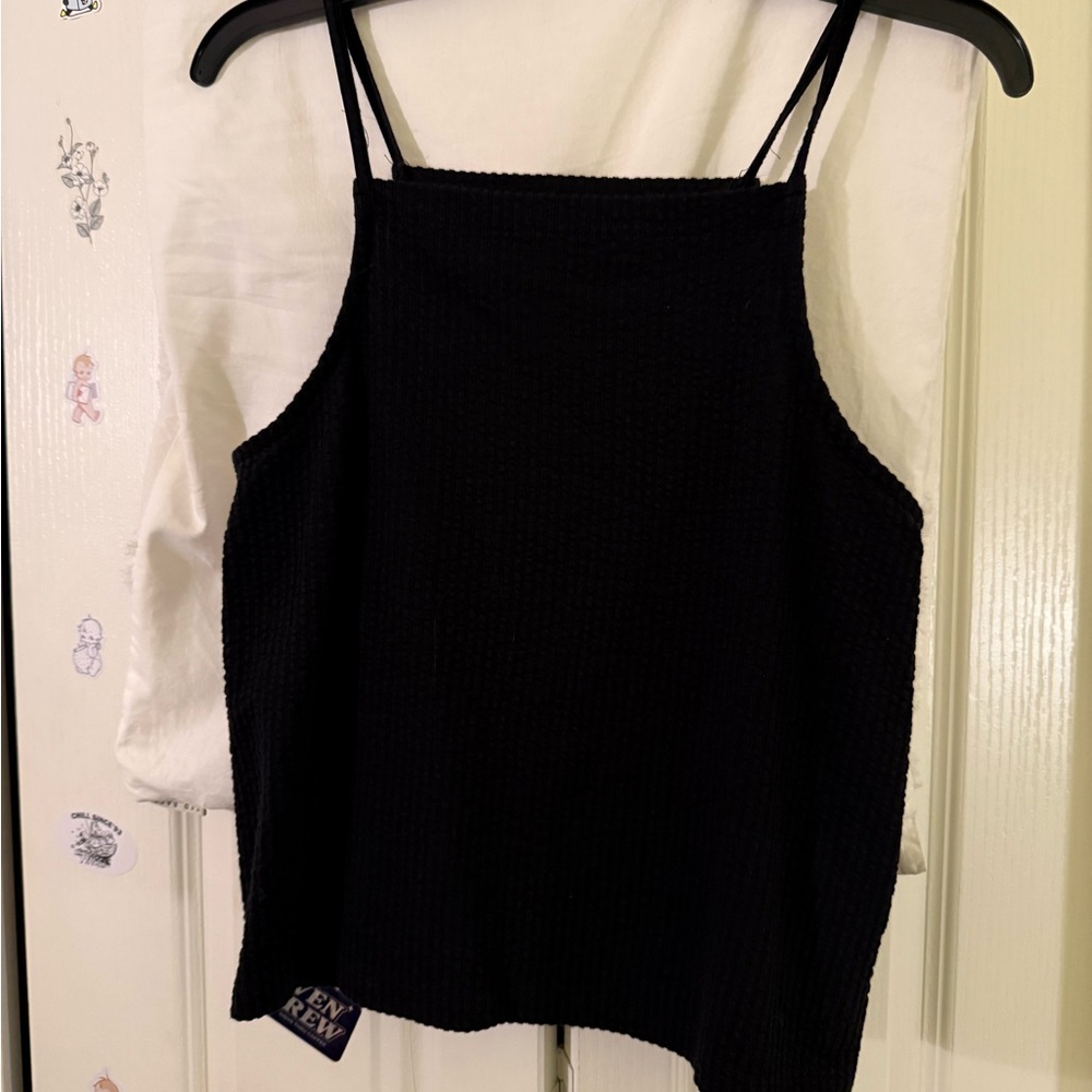 Women's Black Sleeveless Top
